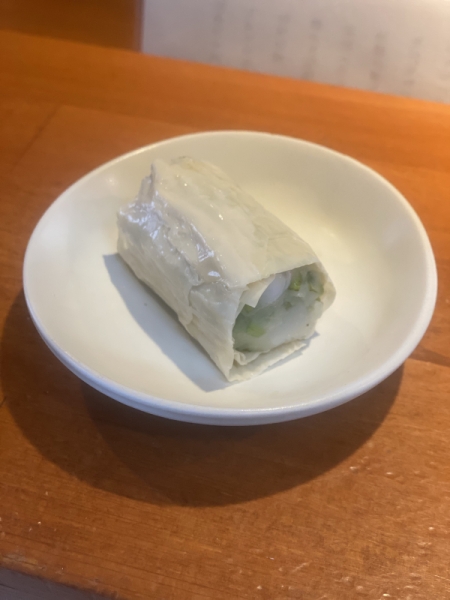 せりと烏賊の湯葉巻き